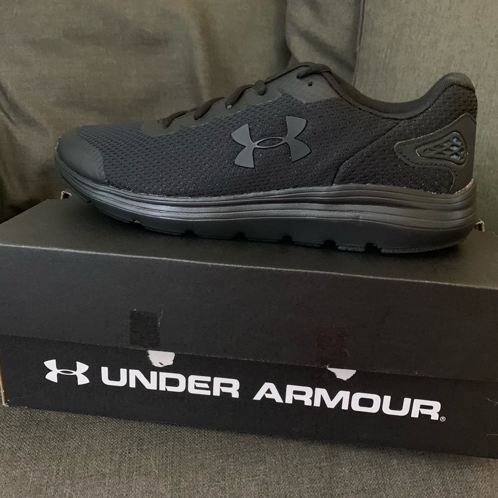 Mens Under Armour shoes